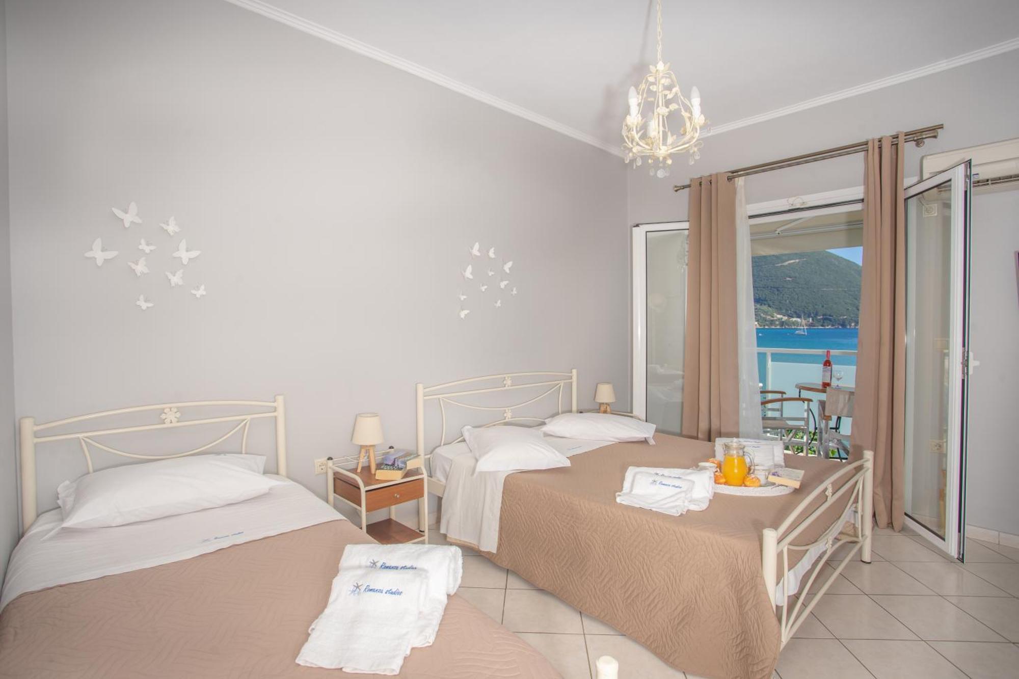 Romanza Studios Vasiliki  Ngoại thất bức ảnh