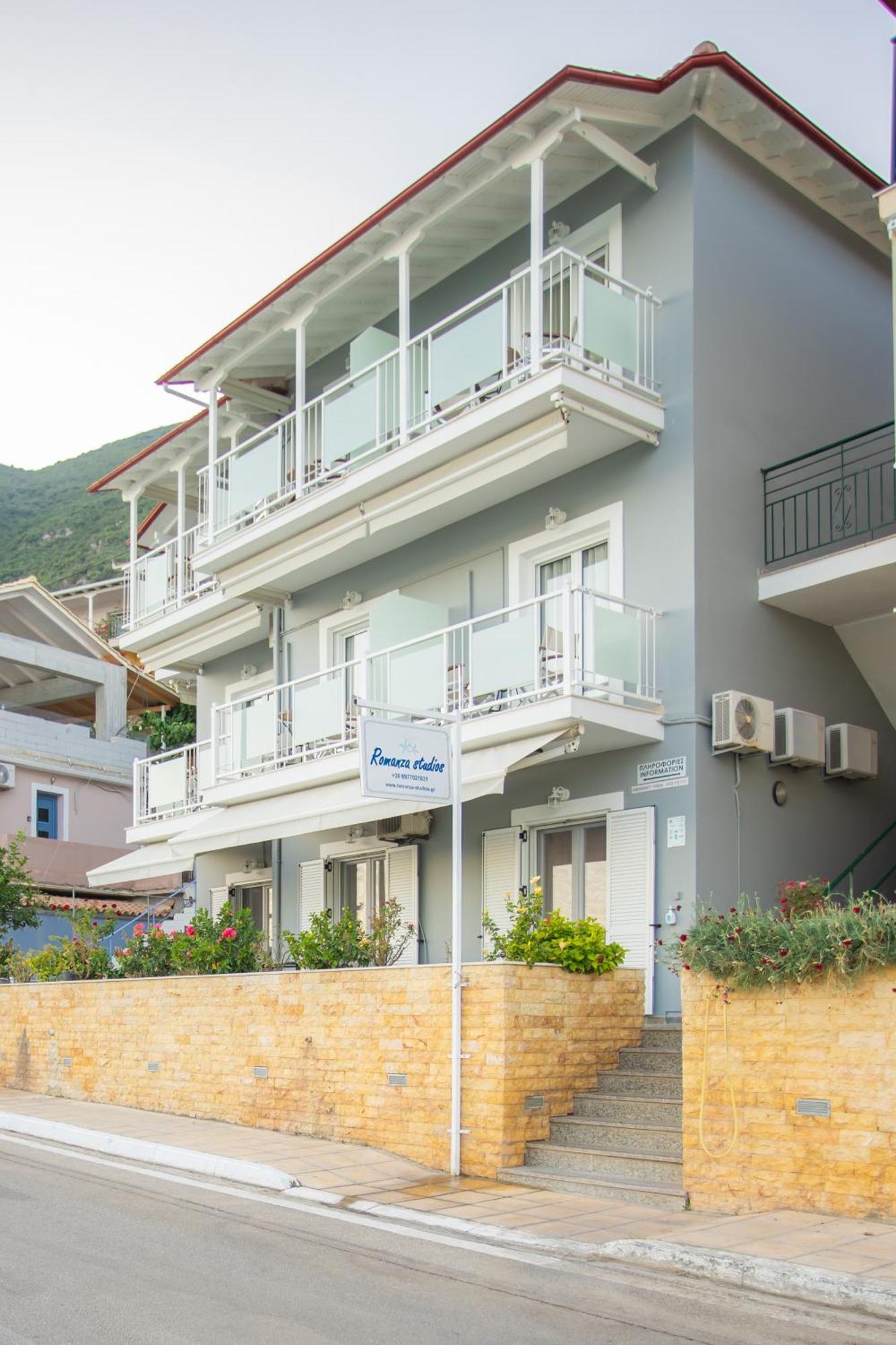 Romanza Studios Vasiliki  Ngoại thất bức ảnh