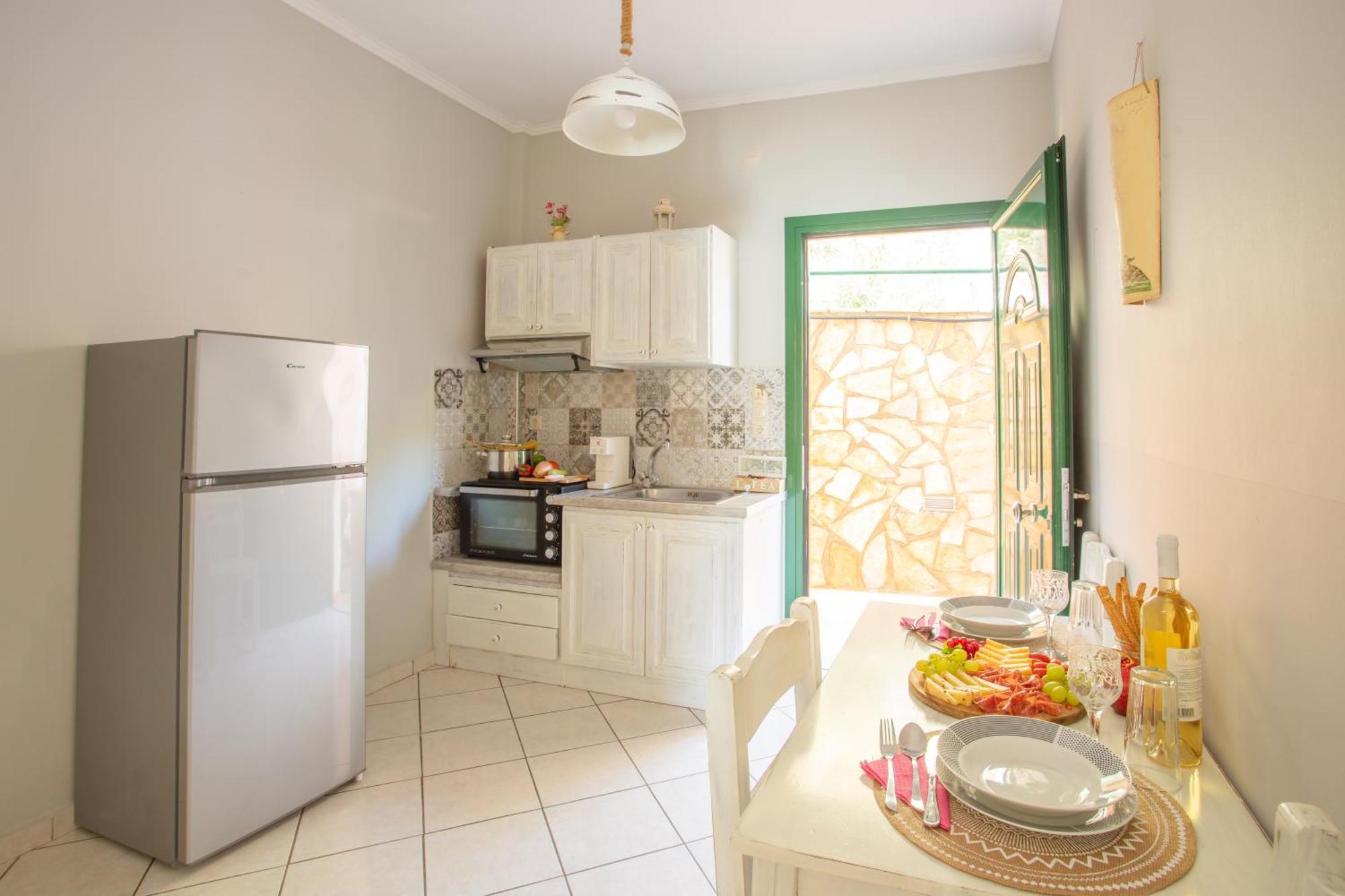 Romanza Studios Vasiliki  Ngoại thất bức ảnh